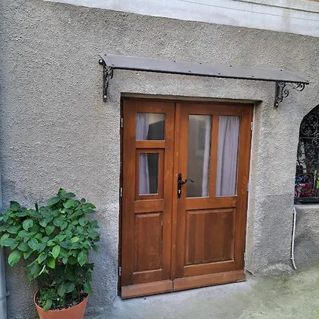 Tomic Cres